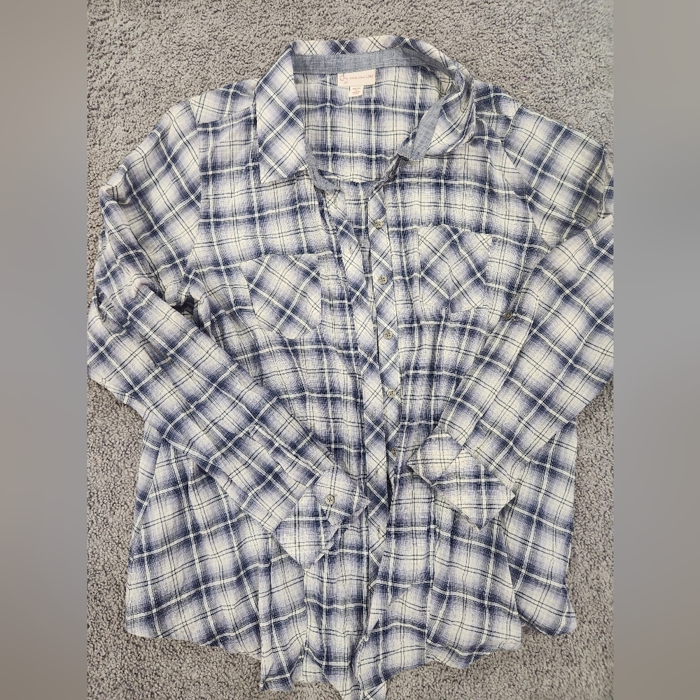 Dress Barn Women's 1X button up plaid flannel blouse